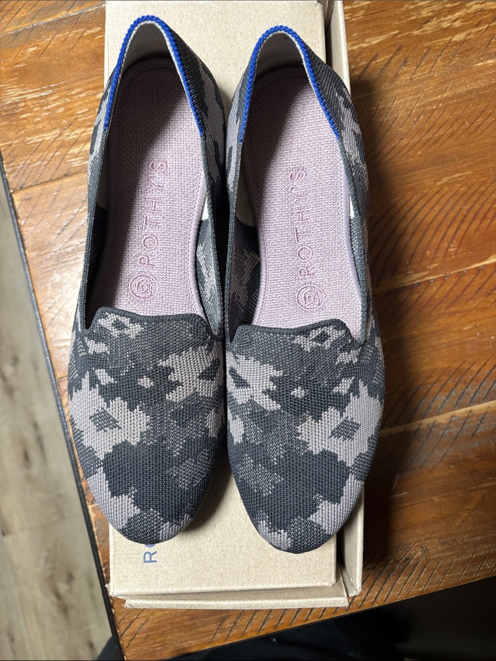 Rothy’s 8.5 Grey Camo women’s slip on loafers